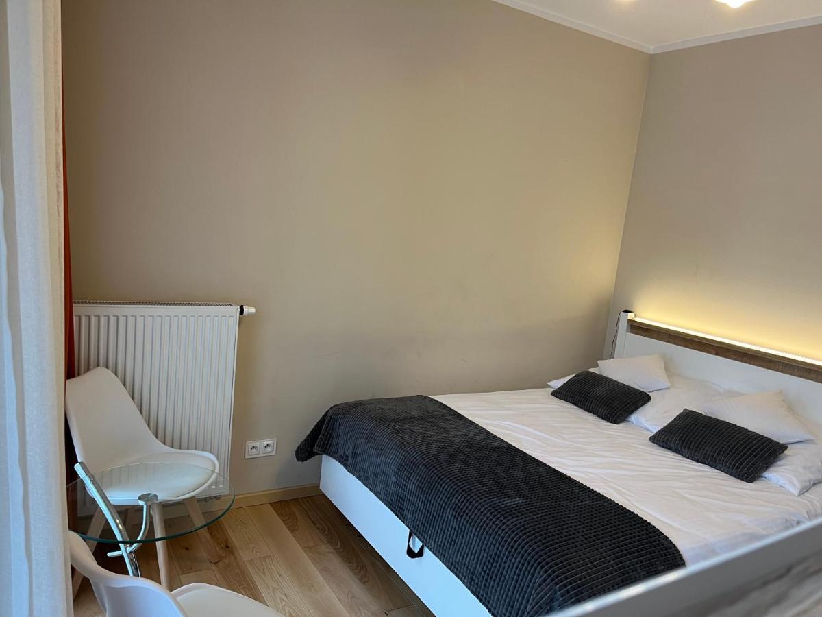 Garbary 84 Parking Free * Poznan