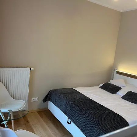 Apartament Garbary 84 Parking Free Poznań Esterno foto